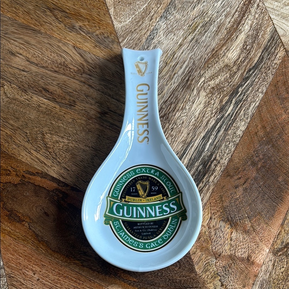 Guinness White and Gold Ceramic Spoon Rest